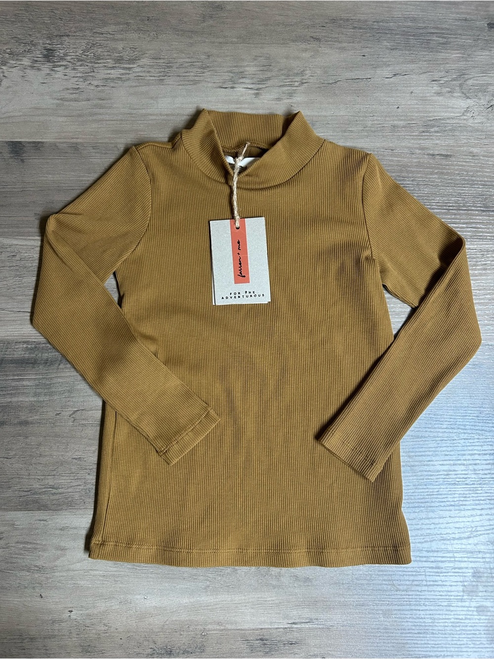 Farren + me Ribbed Mock Neck Tee in Ochre